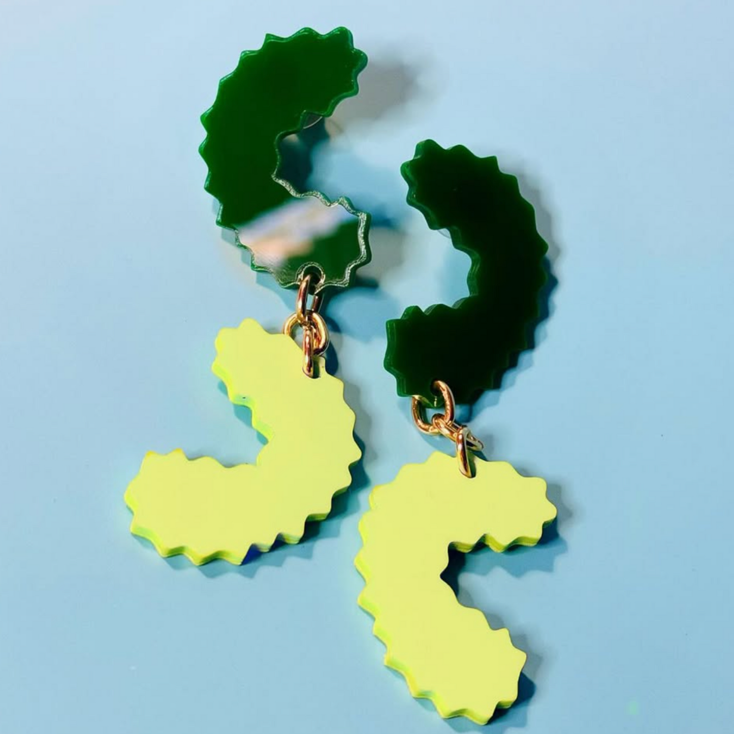 Zag Earrings: Celery