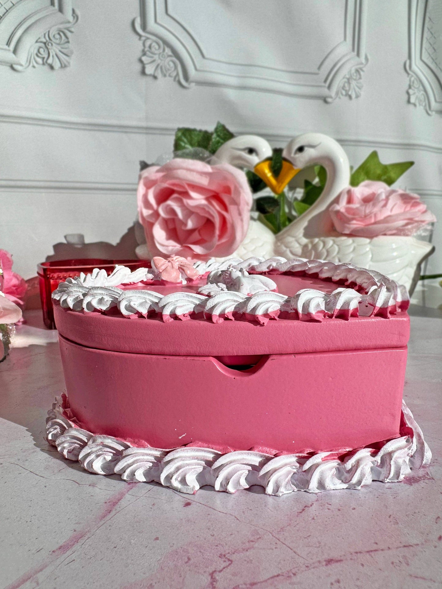 Cake Ashtray