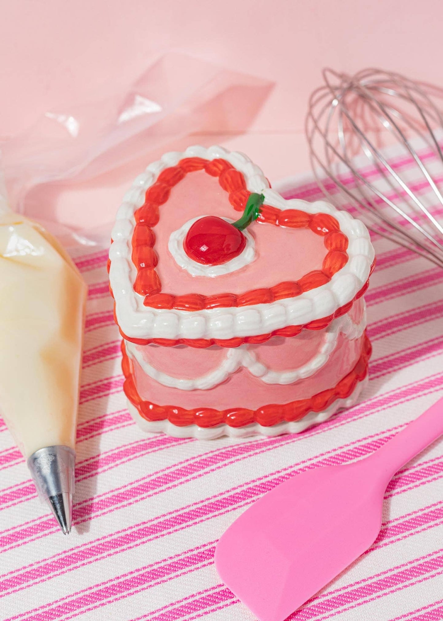 CAKE STORAGE BOX