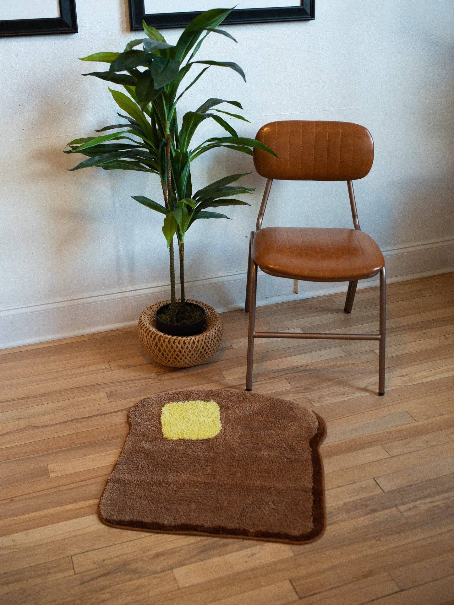 Toast Rug